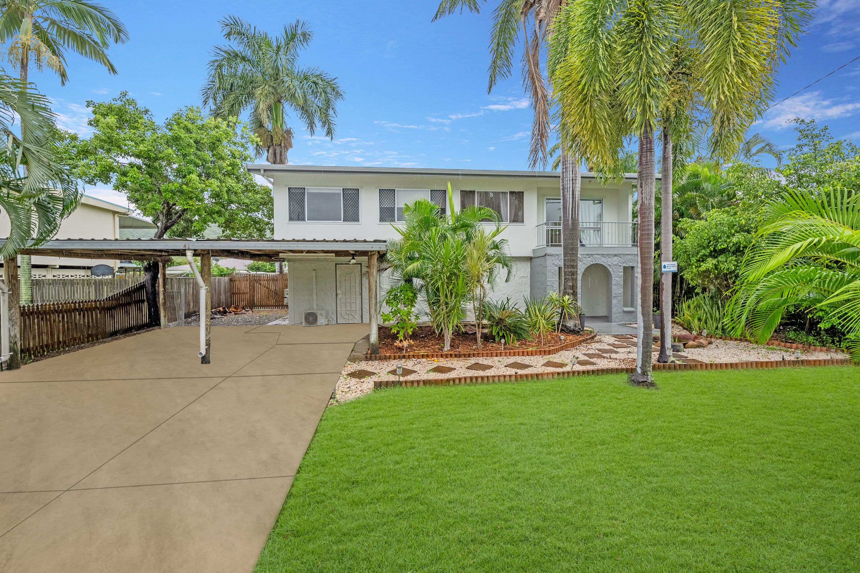 41 Ives Street, Kirwan QLD 4817, Kirwan - Thumbnail 2