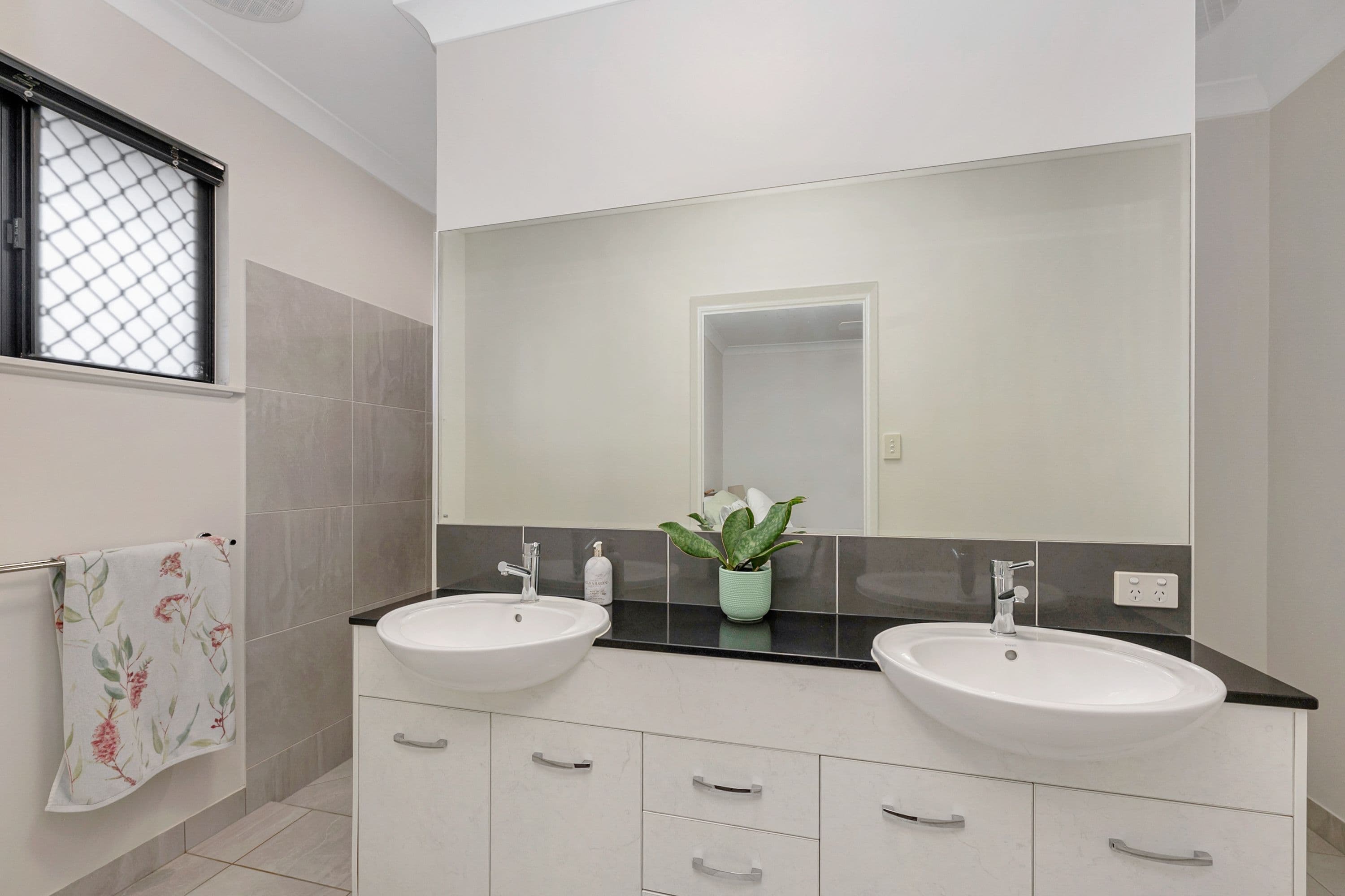 89 Sunhaven Boulevard, Burdell QLD 4818, Burdell - Thumbnail 7