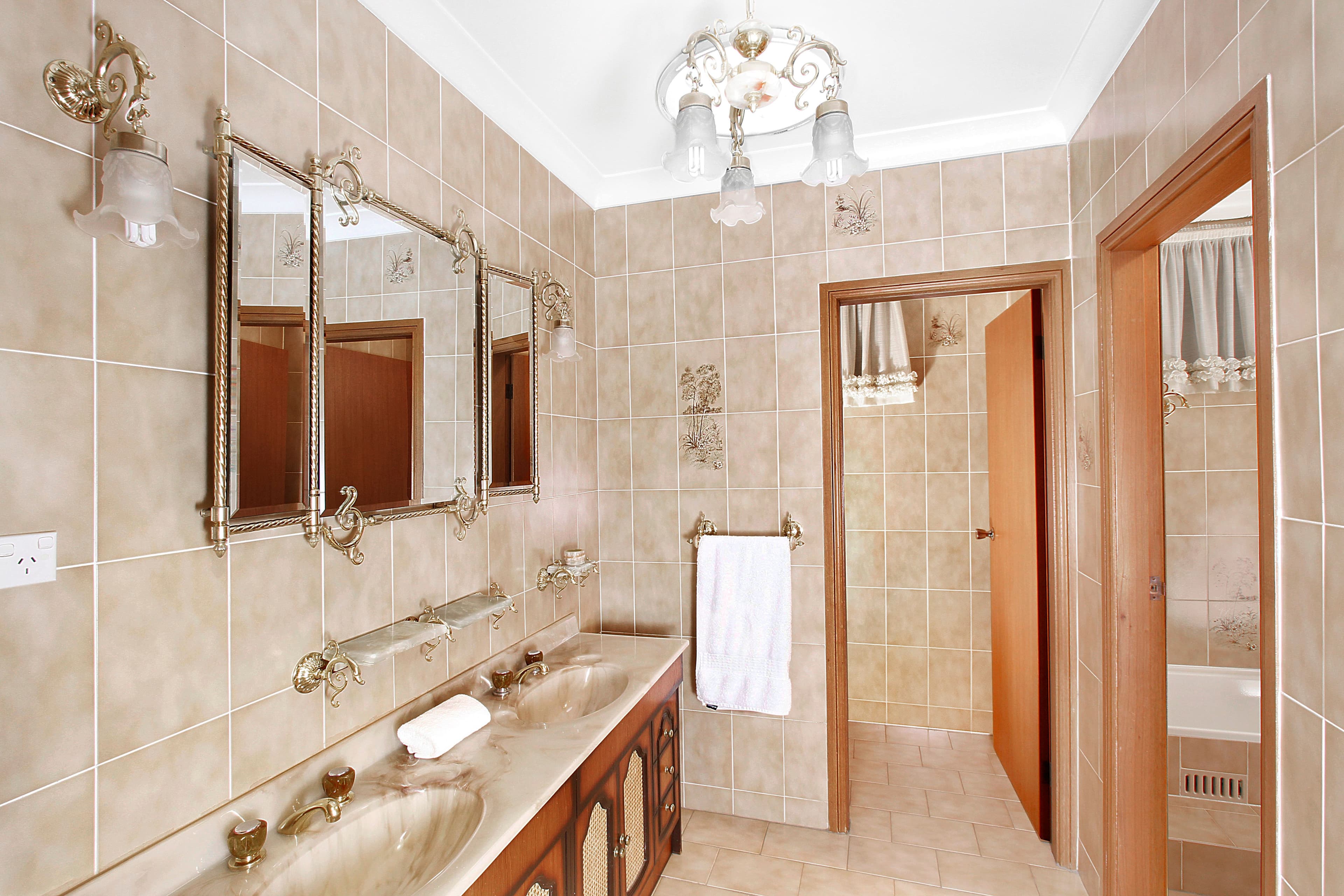 38 Castlereagh Street, Bossley Park - Thumbnail 8