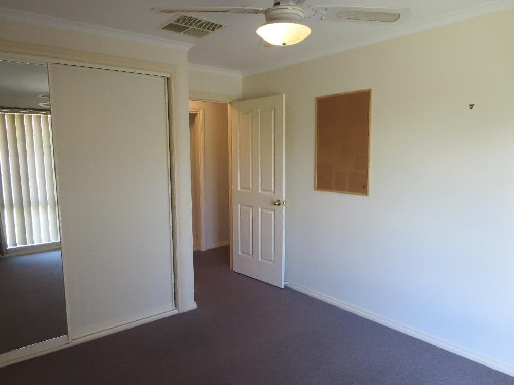 3 Rachel Court, LAVINGTON NSW 2641, Lavington - Thumbnail 5