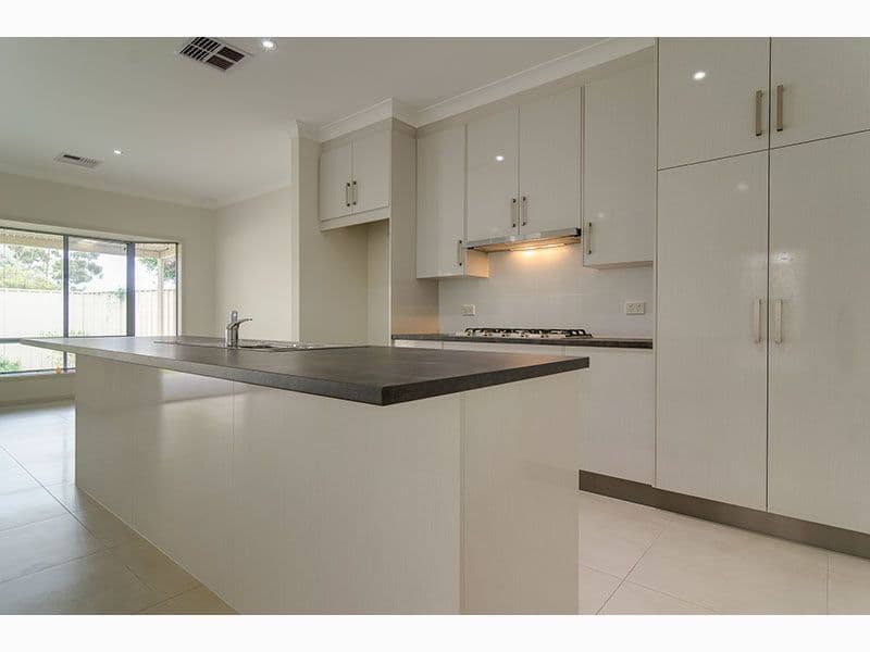 3A Oakridge Close, Aberfoyle Park SA 5159, Aberfoyle Park - Thumbnail 3