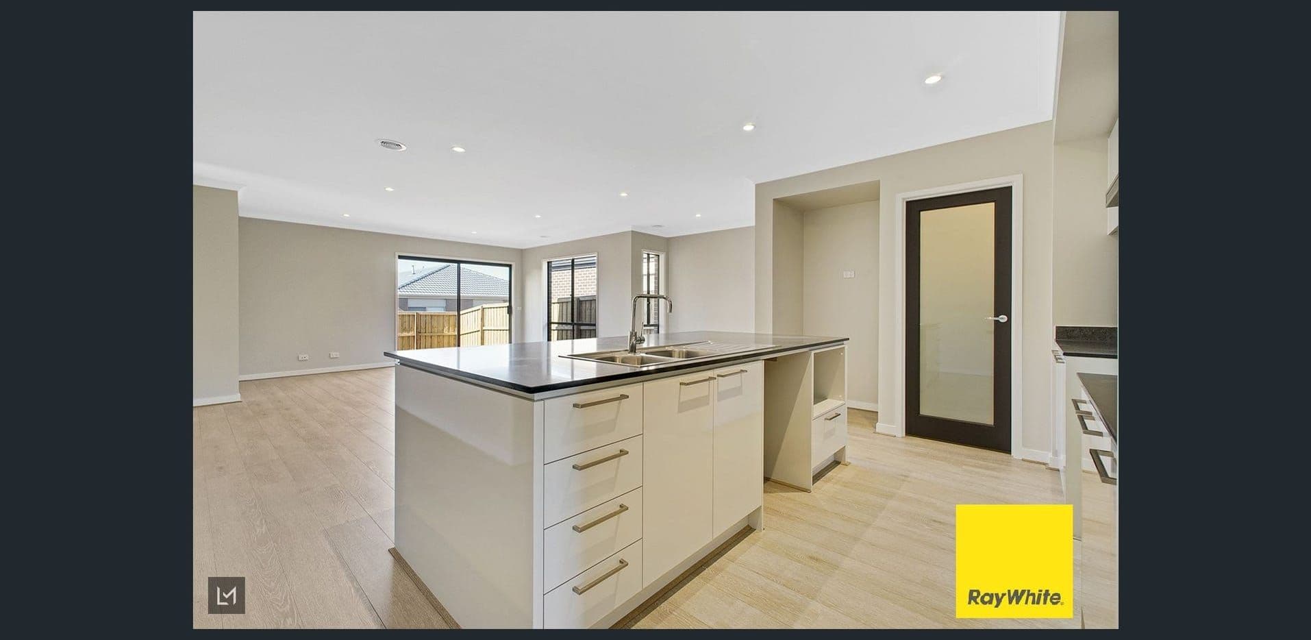 17 Flanagan Street, Tarneit VIC 3029, Tarneit - Thumbnail 3