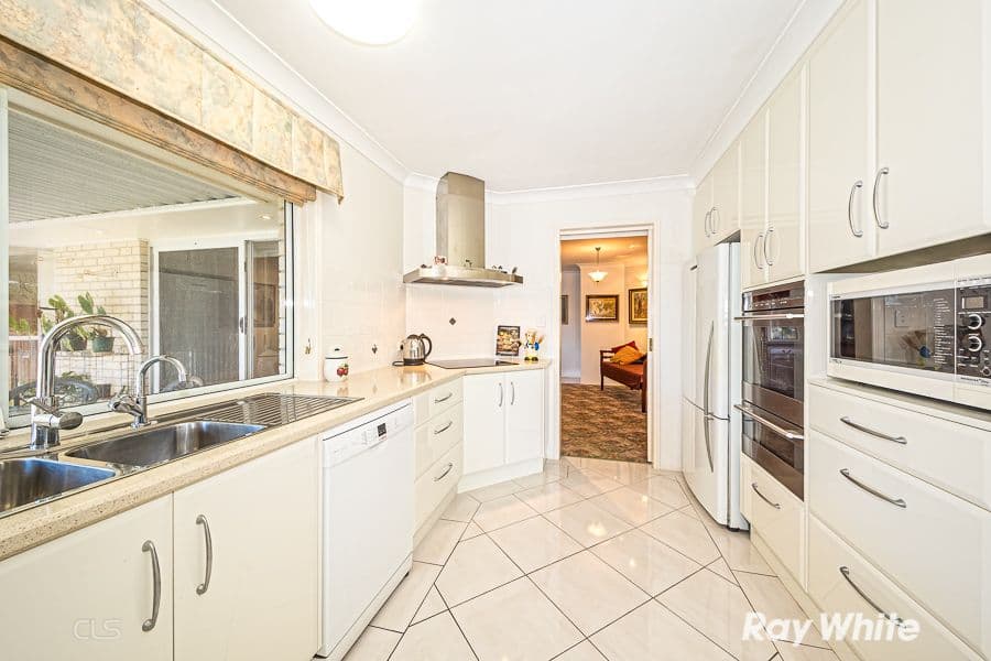 49 Dolphin Drive, Bongaree QLD 4507, Bongaree - Thumbnail 6