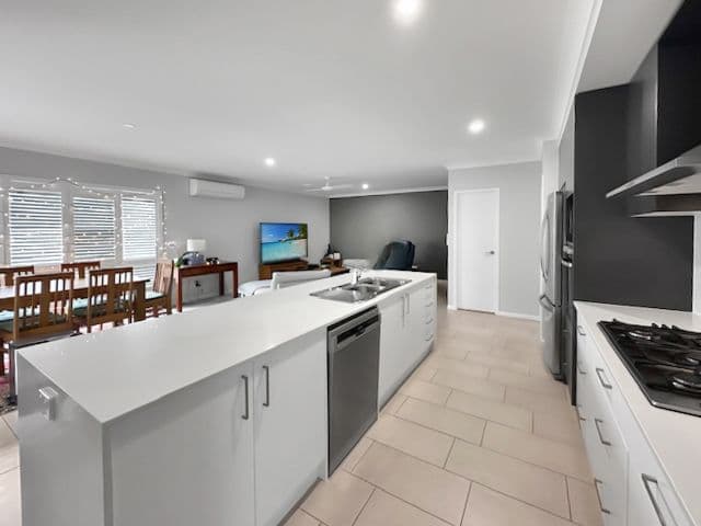 89 Morna Street, Newport QLD 4020, Newport - Thumbnail 5