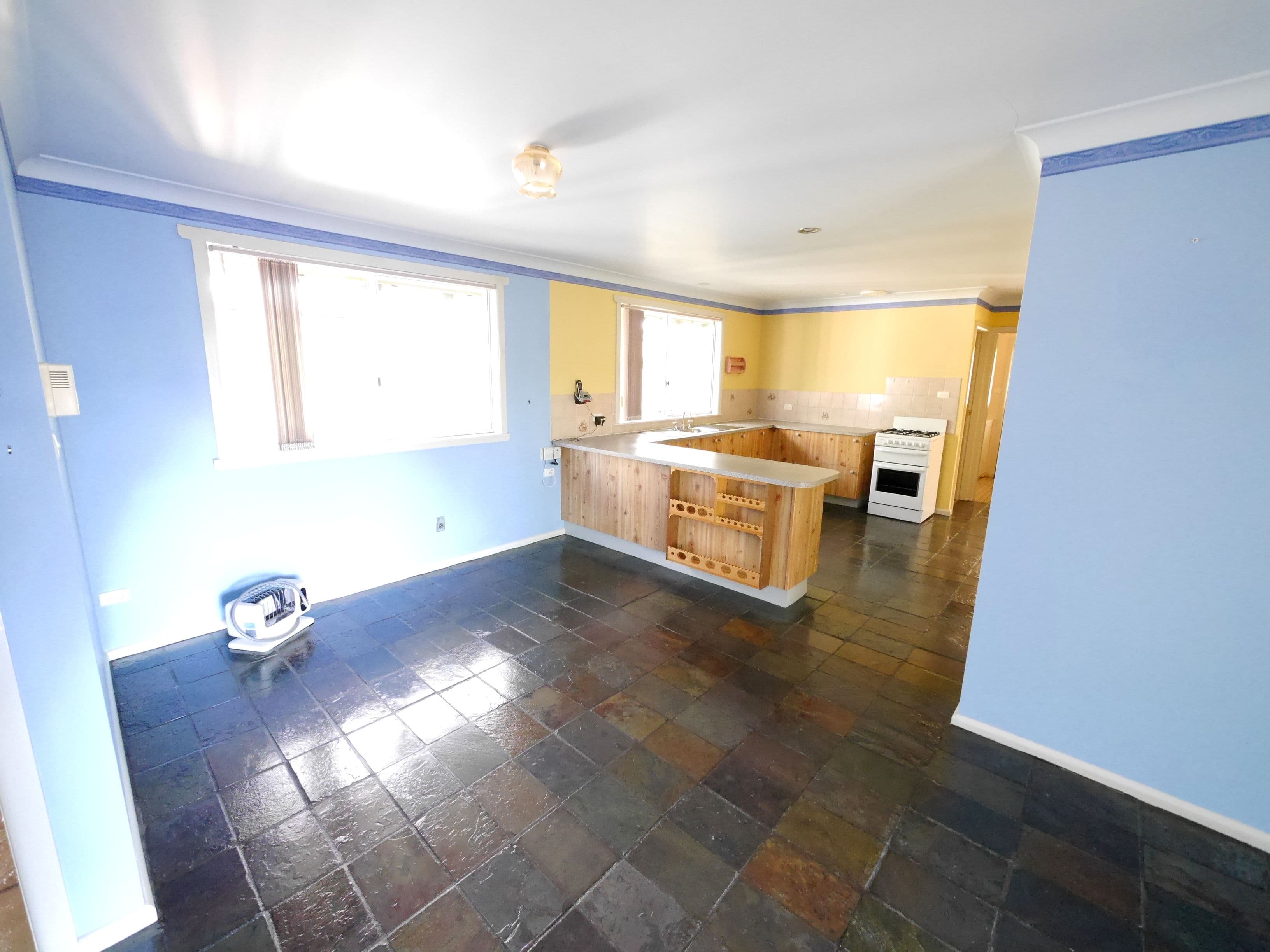 5 Parkes Street, Woodstock - Thumbnail 3