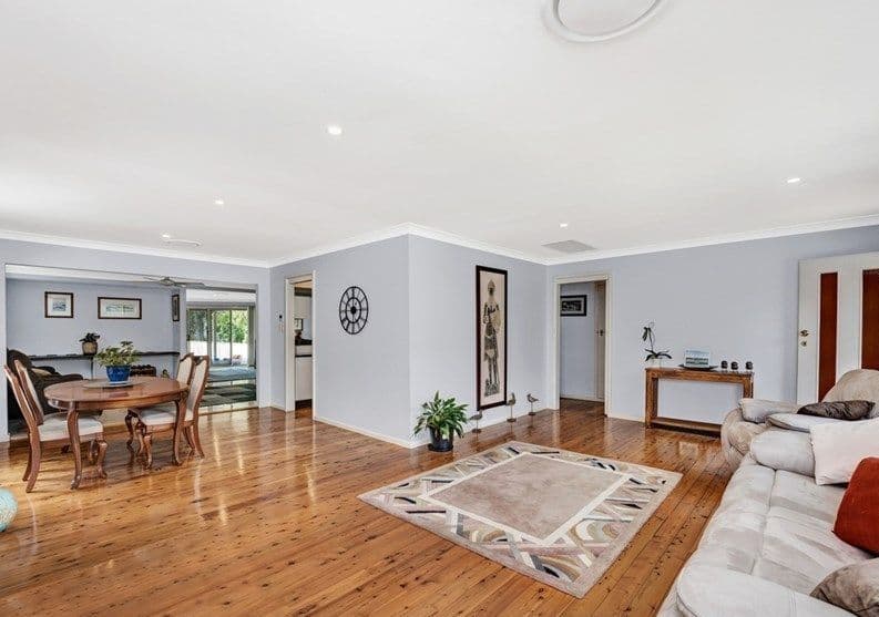 207 Lakedge Avenue, Berkeley Vale - Thumbnail 7