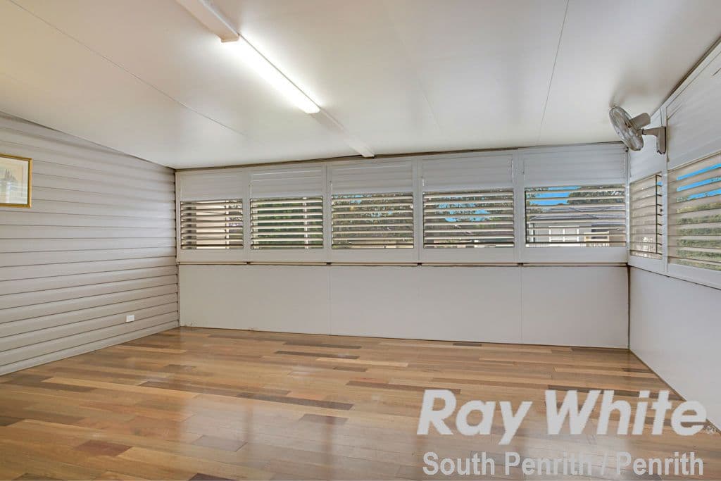 38 Penrose Crescent, South Penrith - Thumbnail 4