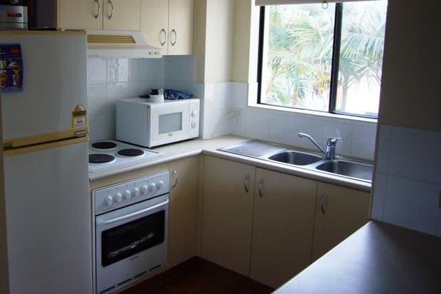 CHEVRON ISLAND QLD 4217, Chevron Island - Thumbnail 2