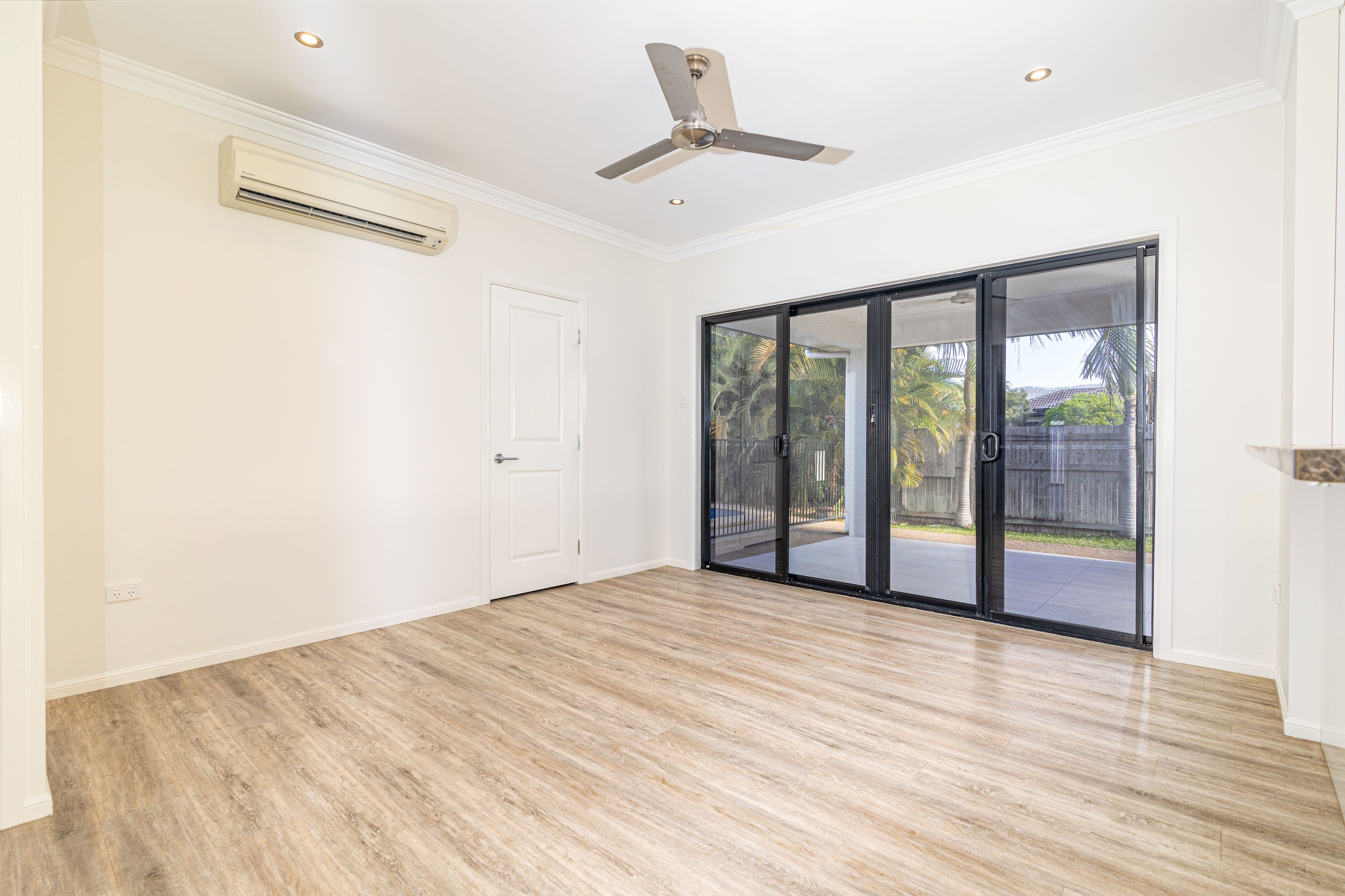 32 Springbrook Parade, Idalia QLD 4811, Idalia - Thumbnail 3