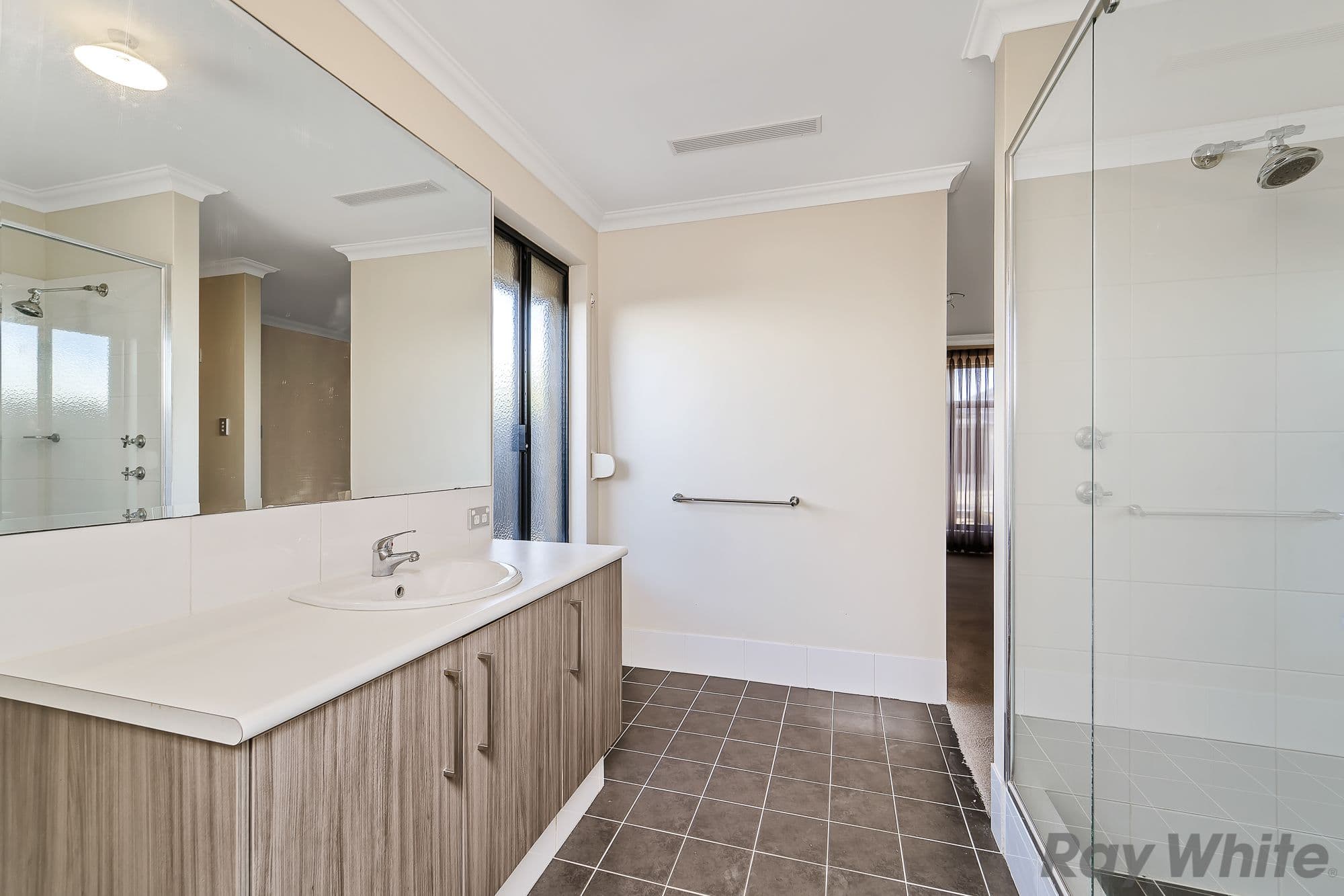 7 Amergin Street, Aveley WA 6069, Aveley - Thumbnail 4