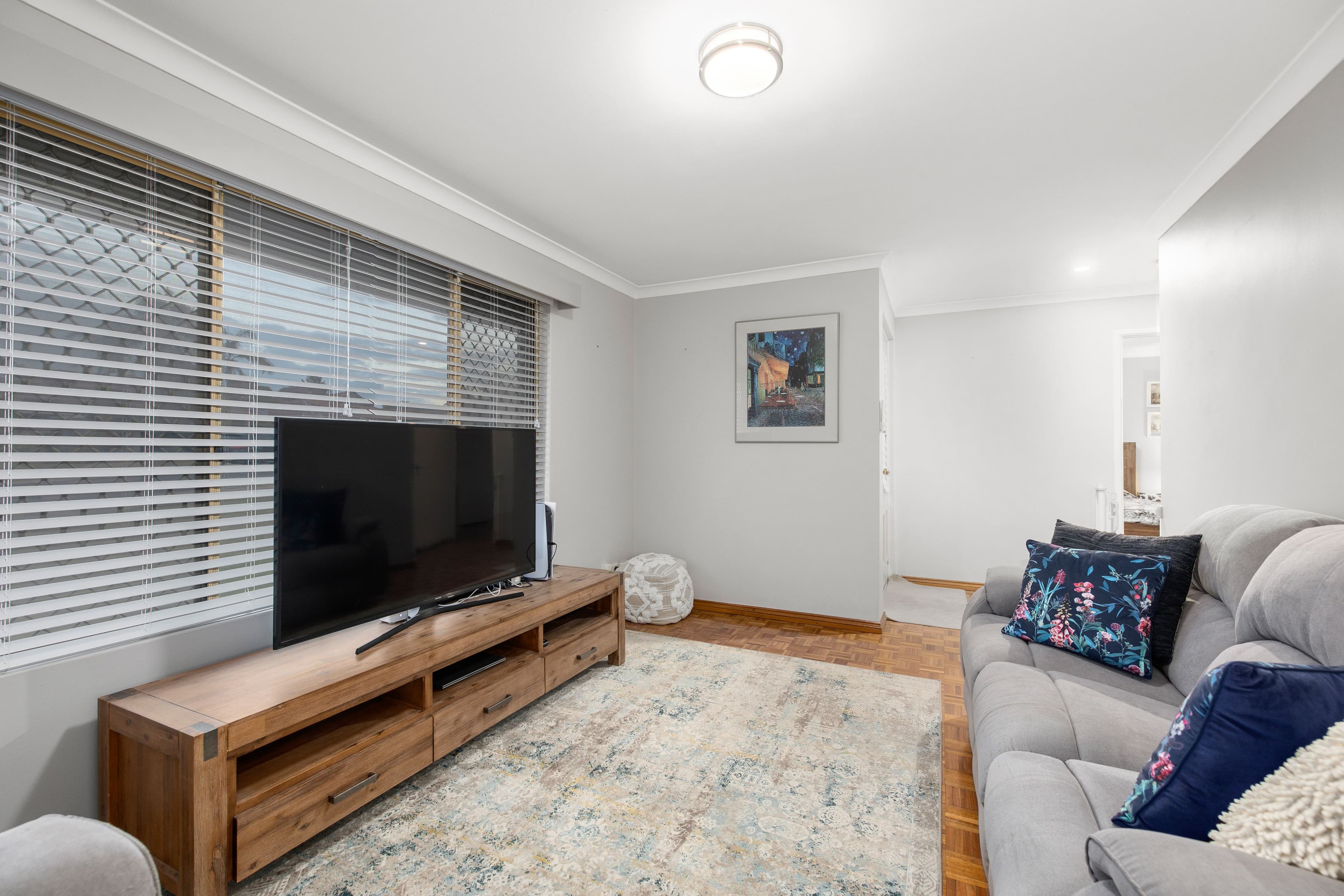 63 Hillcrest Road, Alexander Heights WA 6064, Alexander Heights - Thumbnail 3