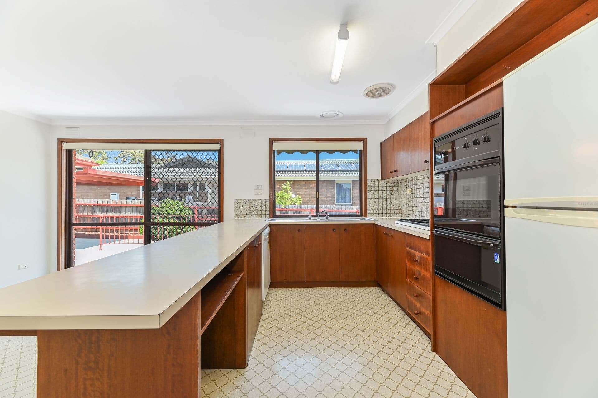 963 High Street Road, Glen Waverley VIC 3150, Glen Waverley - Thumbnail 6