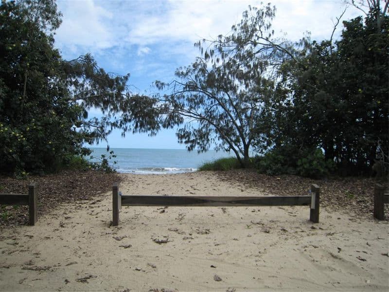 5 Emperor Court, CRAIGNISH QLD 4655, Craignish - Thumbnail 2