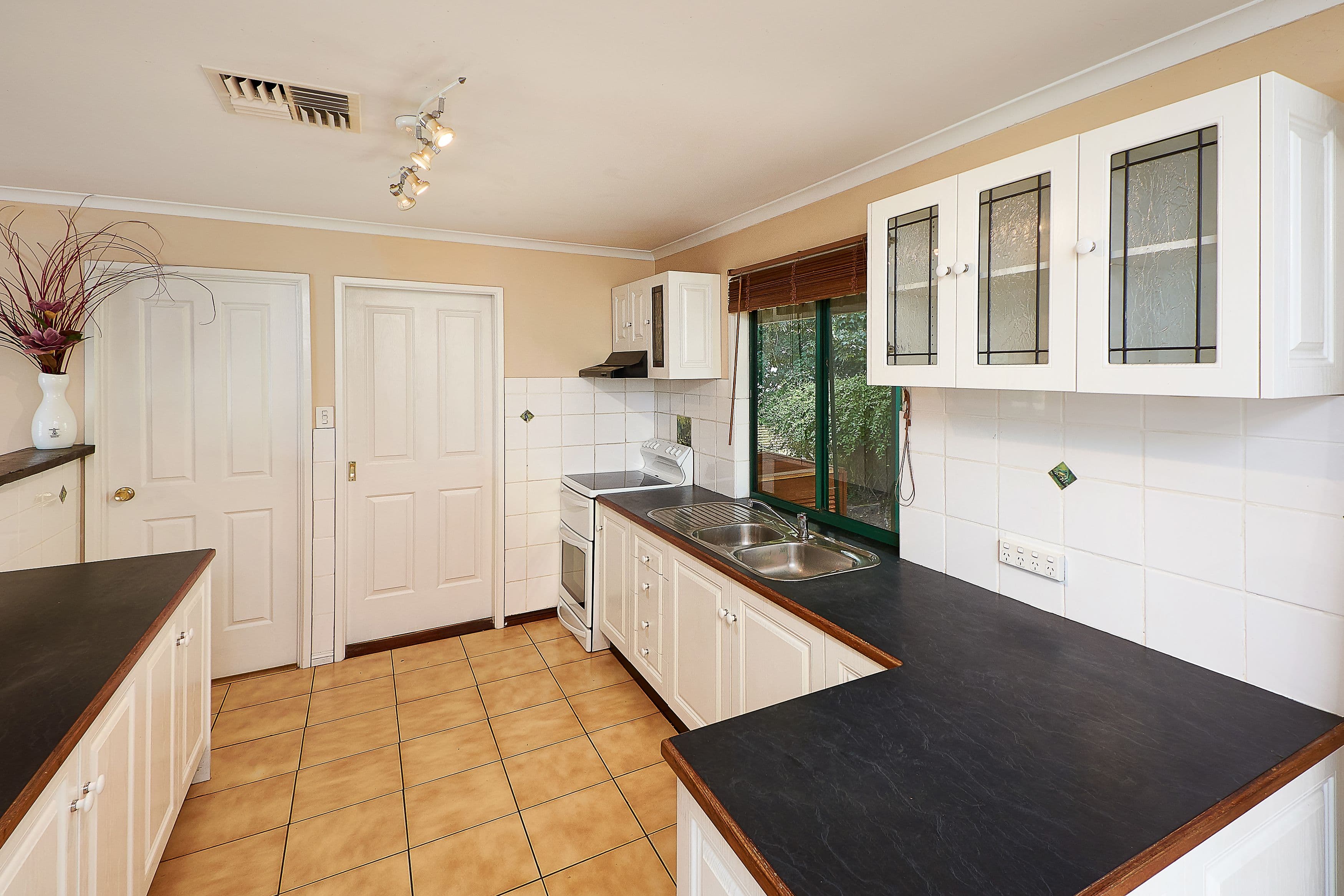 22 Davies Street, Macclesfield SA 5153, Macclesfield - Thumbnail 4
