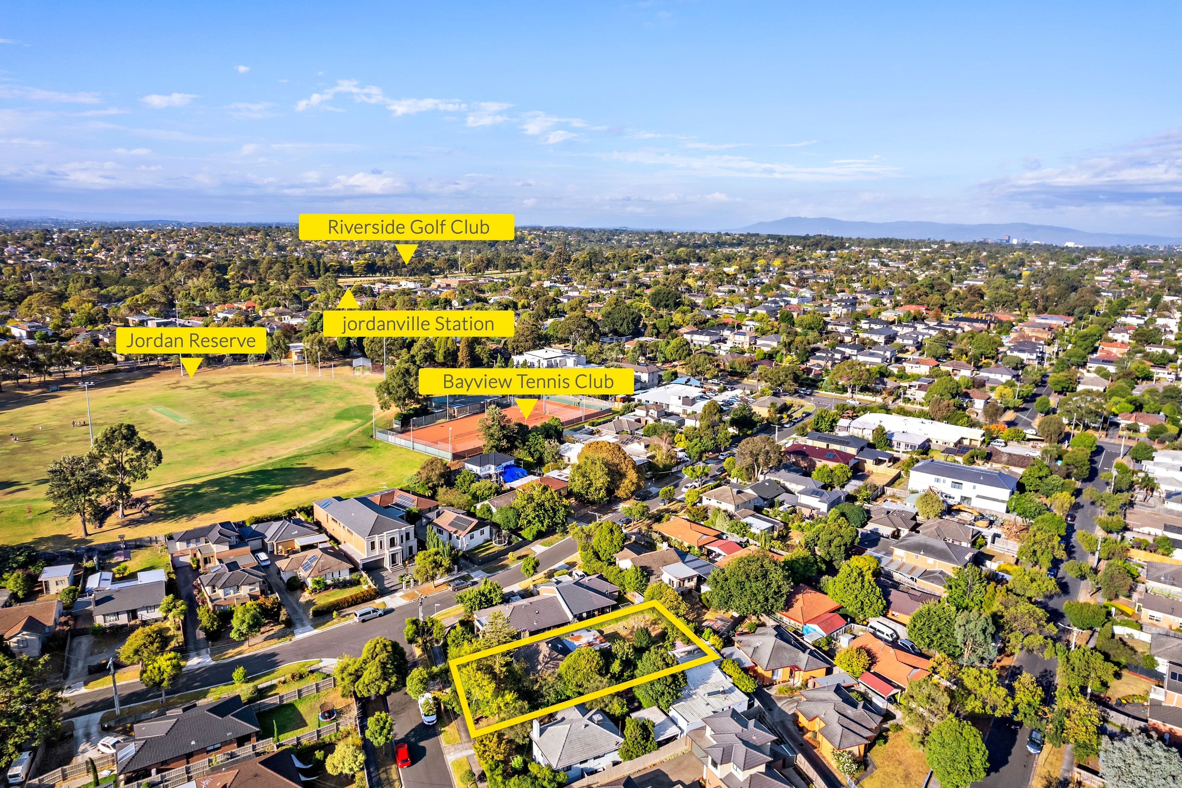 4 Coolac Street, Chadstone VIC 3148, Chadstone - Thumbnail 3