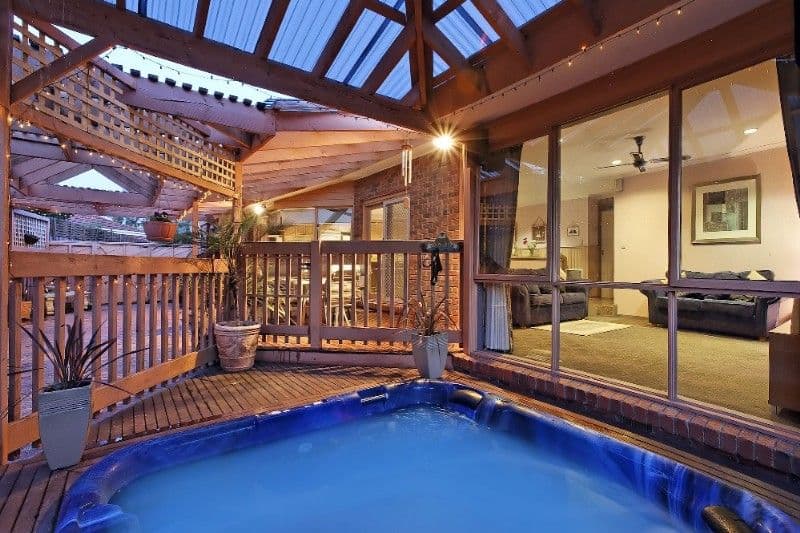 15 Kavanagh Court, ROWVILLE VIC 3178, Rowville - Thumbnail 2