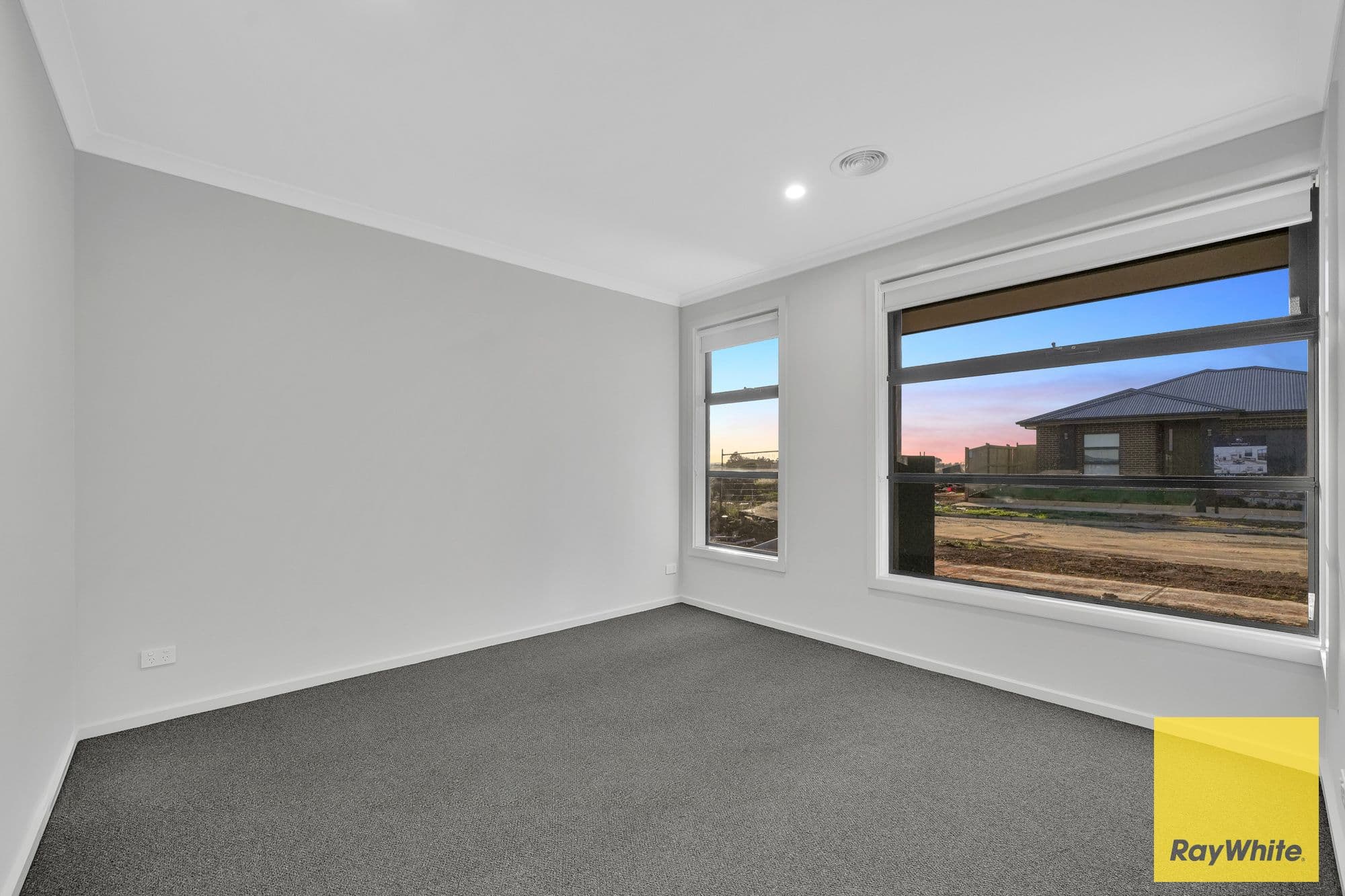 19 Trondheim Street, Rockbank VIC 3335, Rockbank - Thumbnail 4