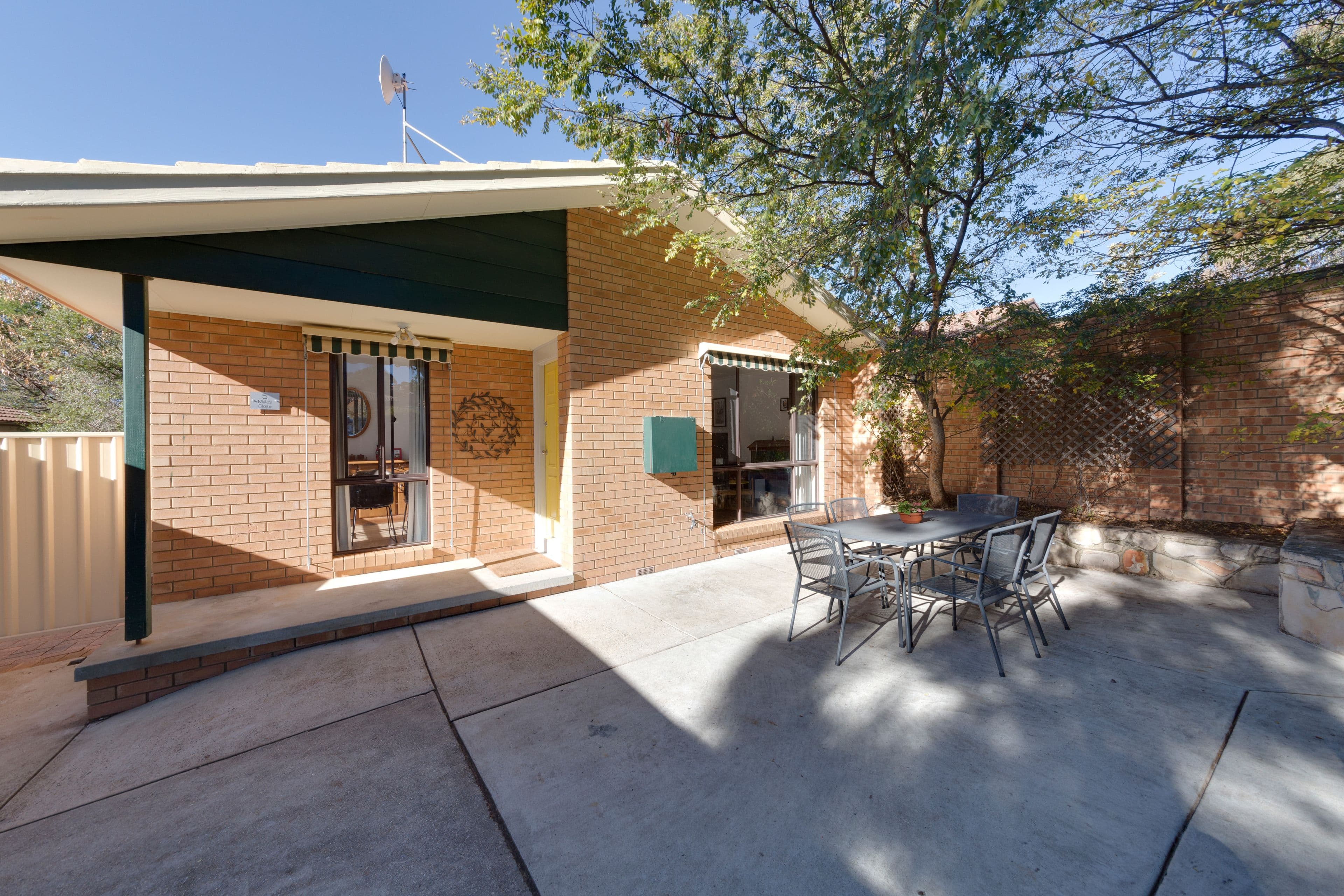 5 Myles Close, Calwell ACT 2905, Calwell - Image 1