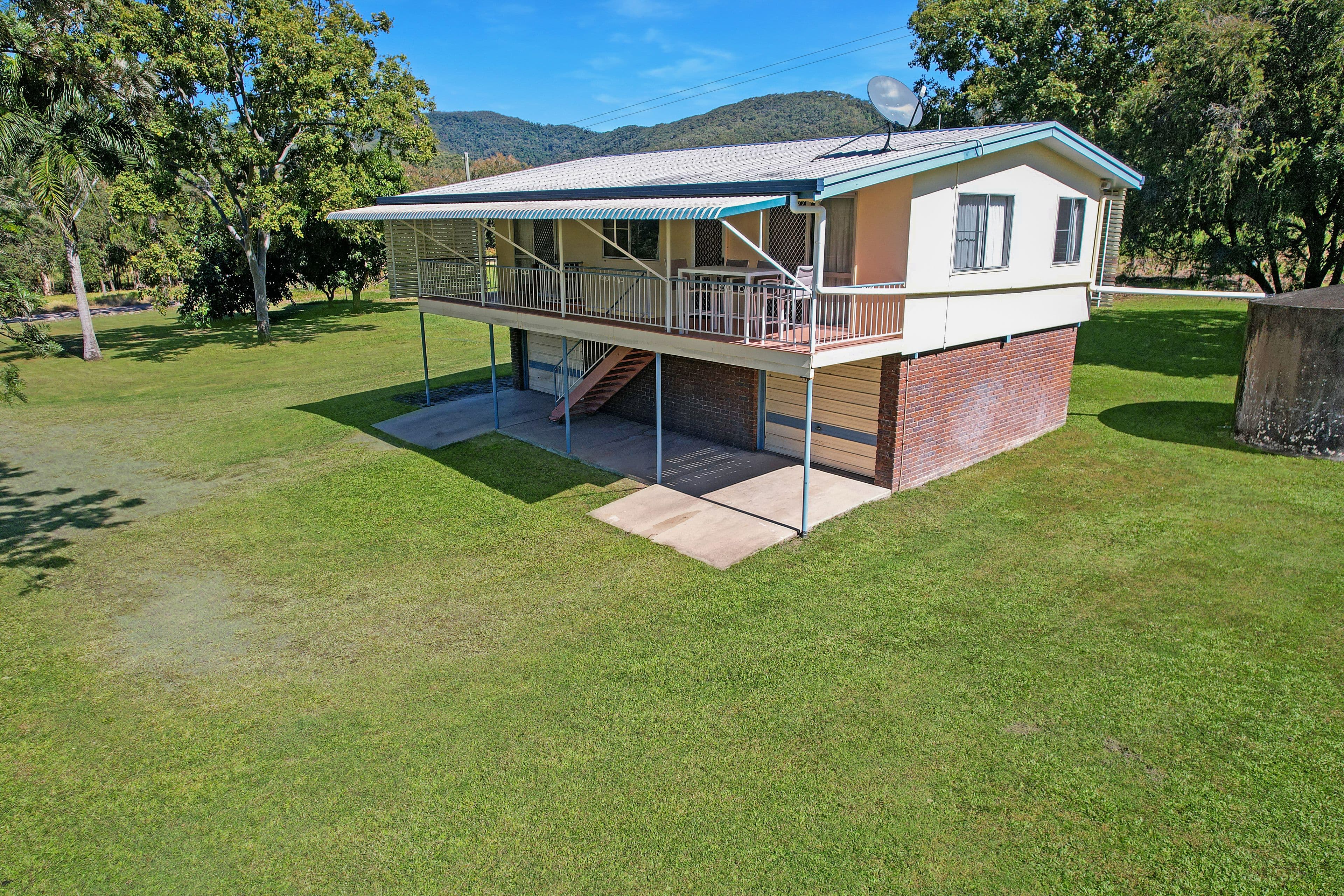100 Courtney Gap Road, Sarina QLD 4737, Sarina - Thumbnail 2