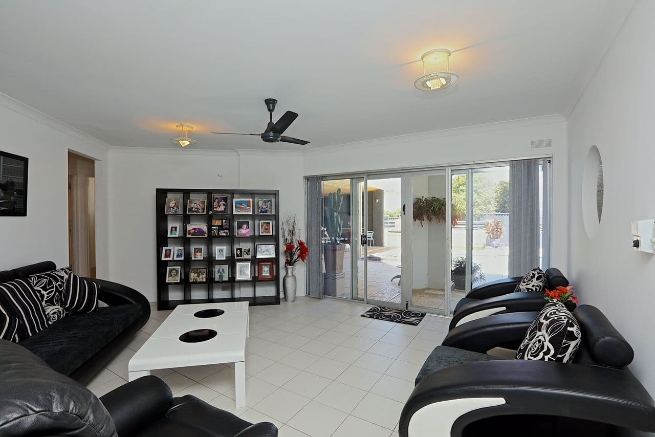 3 Castle Court, Kallaroo WA 6025, Kallaroo - Thumbnail 7
