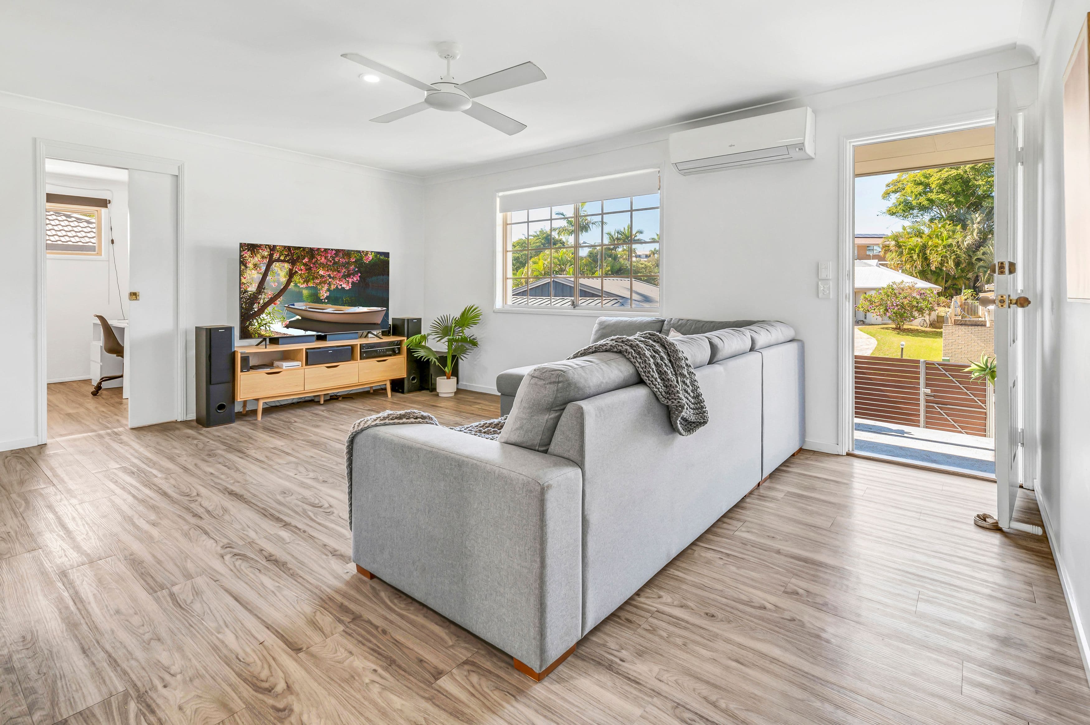 26 Allied Drive, Arundel QLD 4214, Arundel - Thumbnail 8