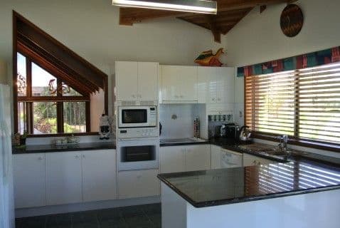 98 Reid Road, WONGALING BEACH QLD 4852, Wongaling Beach - Thumbnail 5