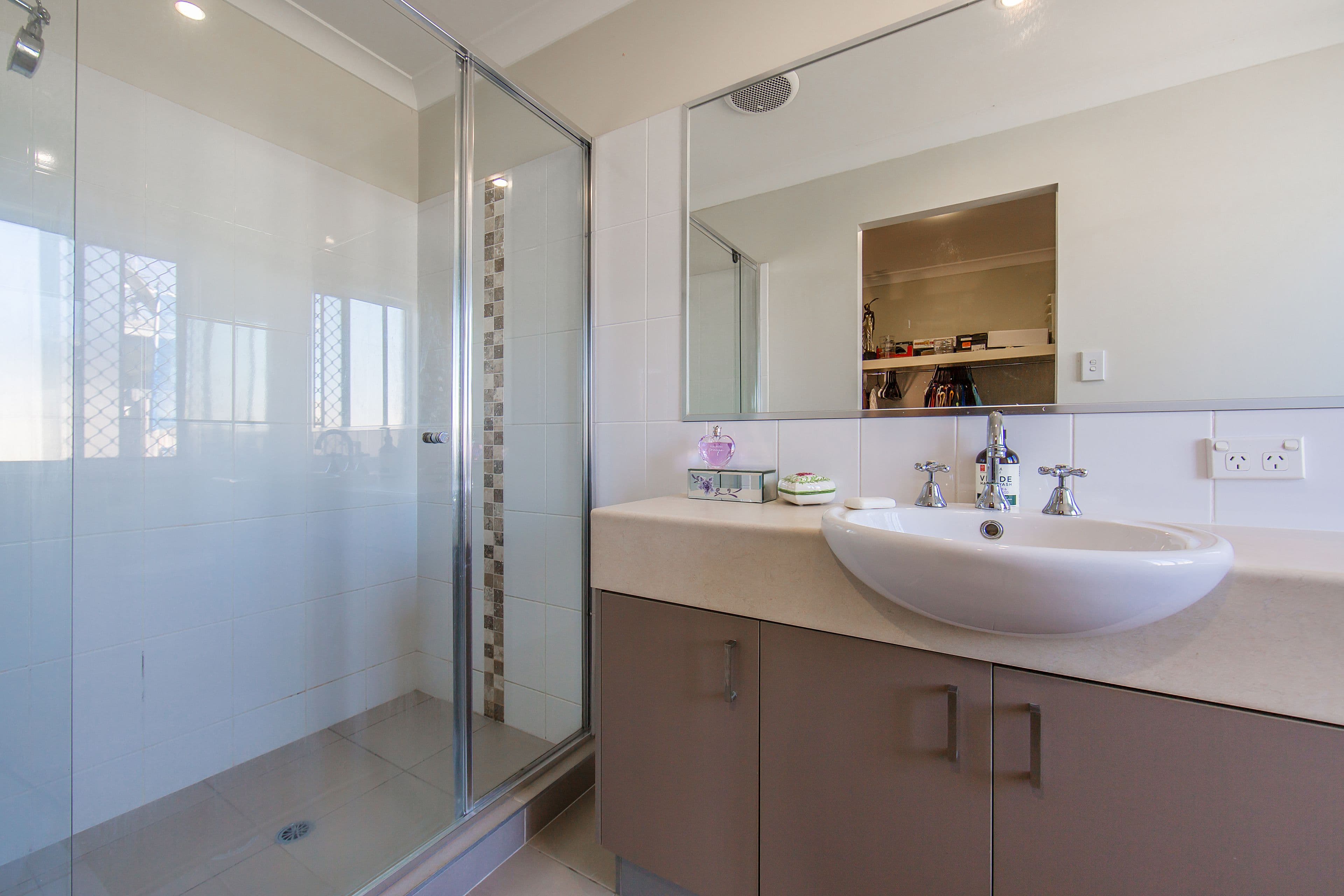 180 Blackshaws Road, South Kingsville, South Kingsville - Thumbnail 8