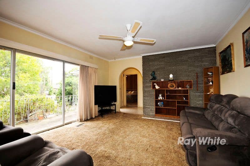 1 GOLDSMITH Avenue, RINGWOOD NORTH VIC 3134, Ringwood North - Thumbnail 6