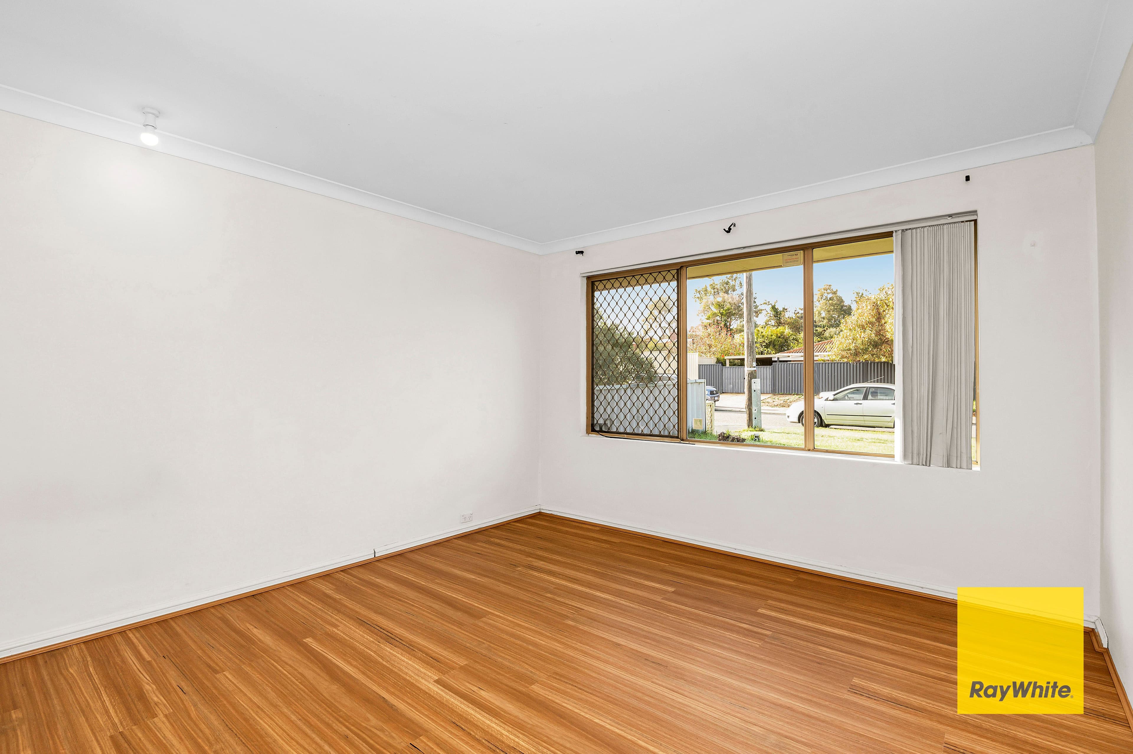 18 Kidman Court, Thornlie WA 6108, Thornlie - Thumbnail 7