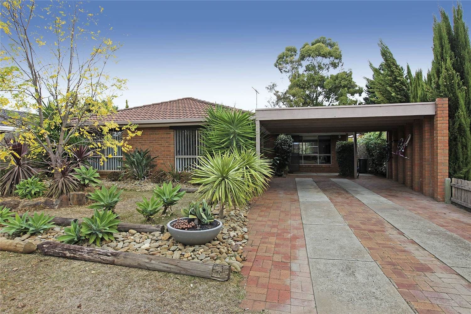 6 Allister Court, LARA VIC 3212, Lara - Image 1