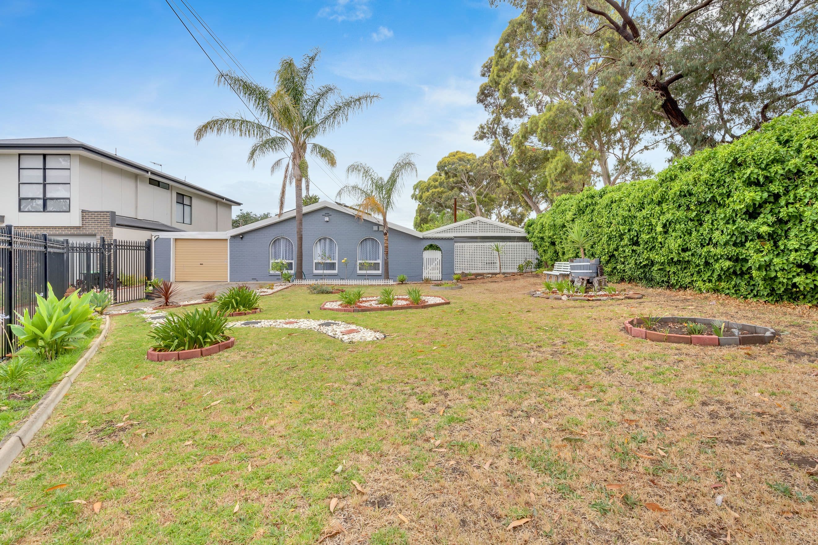 30 Harkness Avenue, Modbury SA 5092, Modbury - Thumbnail 2