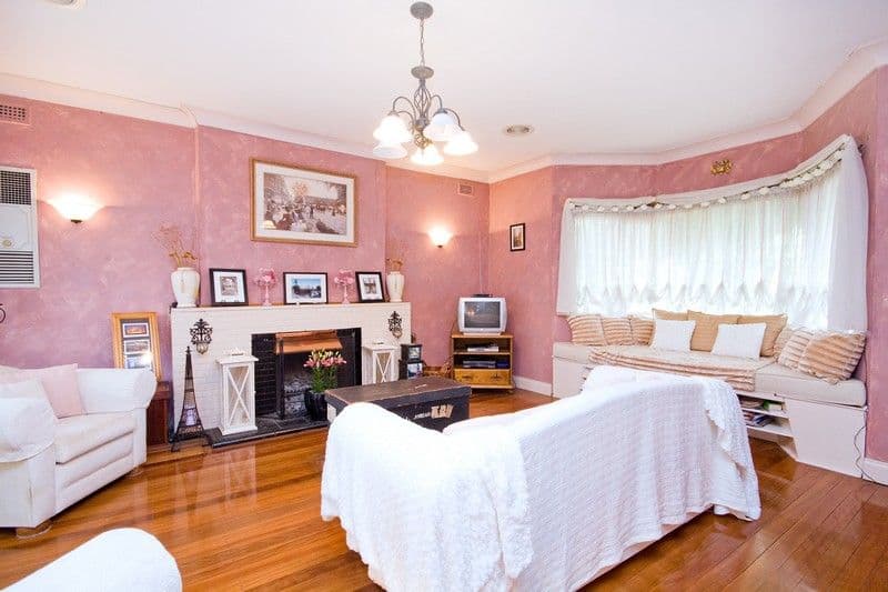 13  Selkirk Avenue, CLEARVIEW SA 5085, Clearview - Thumbnail 2