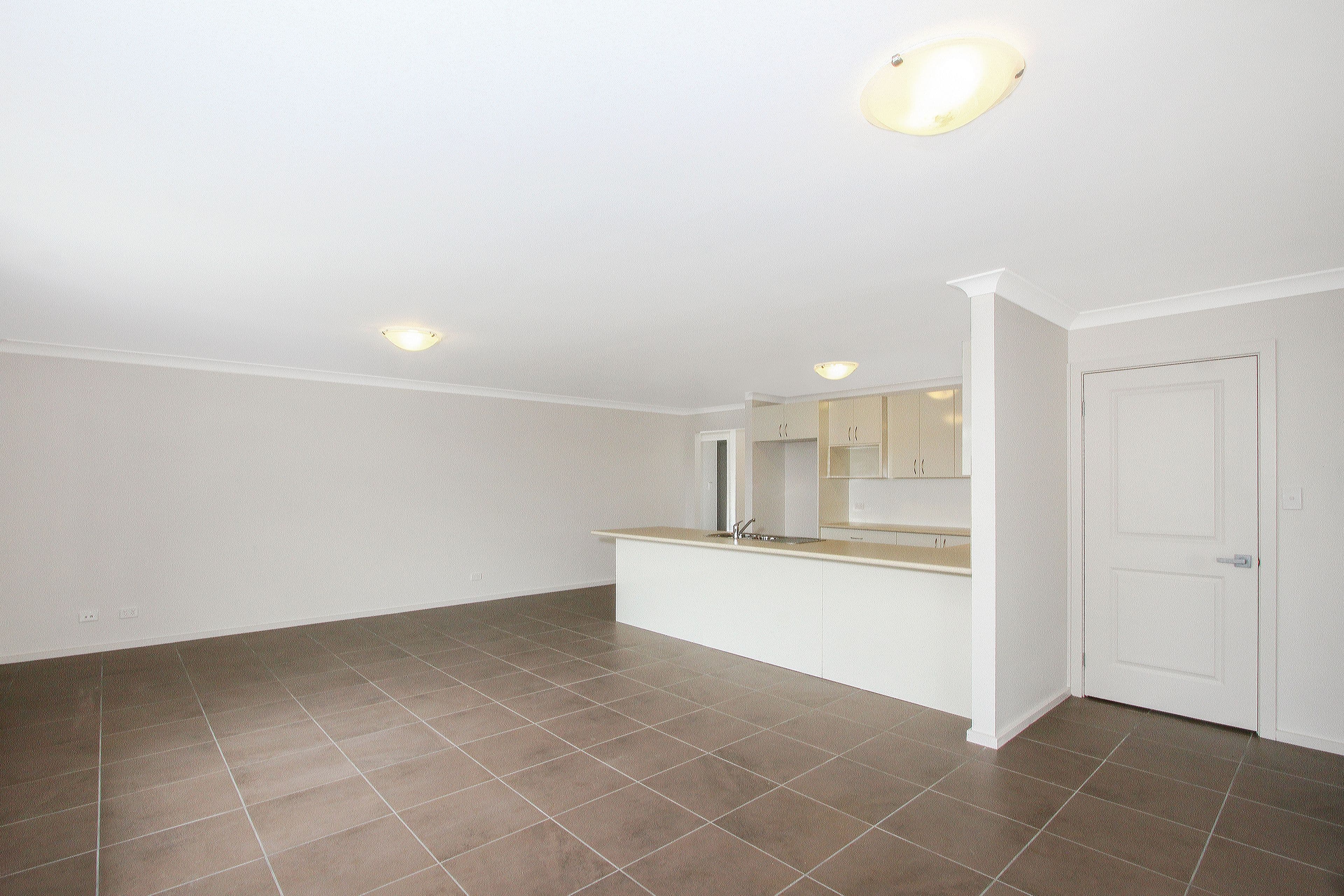 13 Huxtable Place, Goulburn - Thumbnail 4