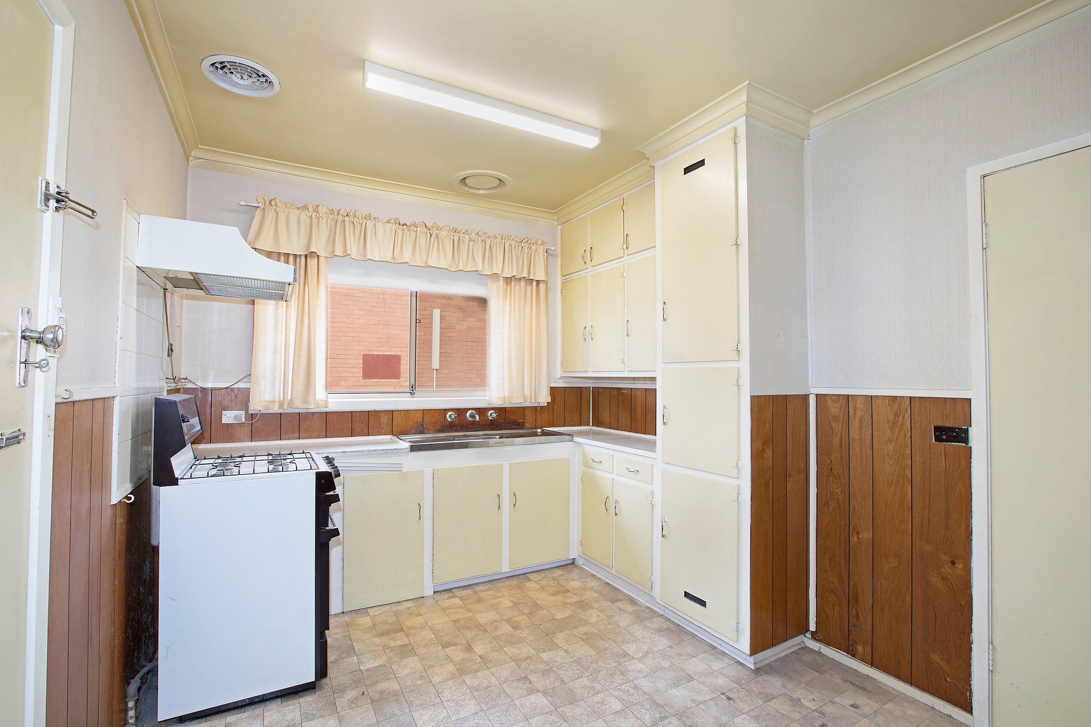 108 Cox Road, Corio VIC 3214, Corio - Thumbnail 3