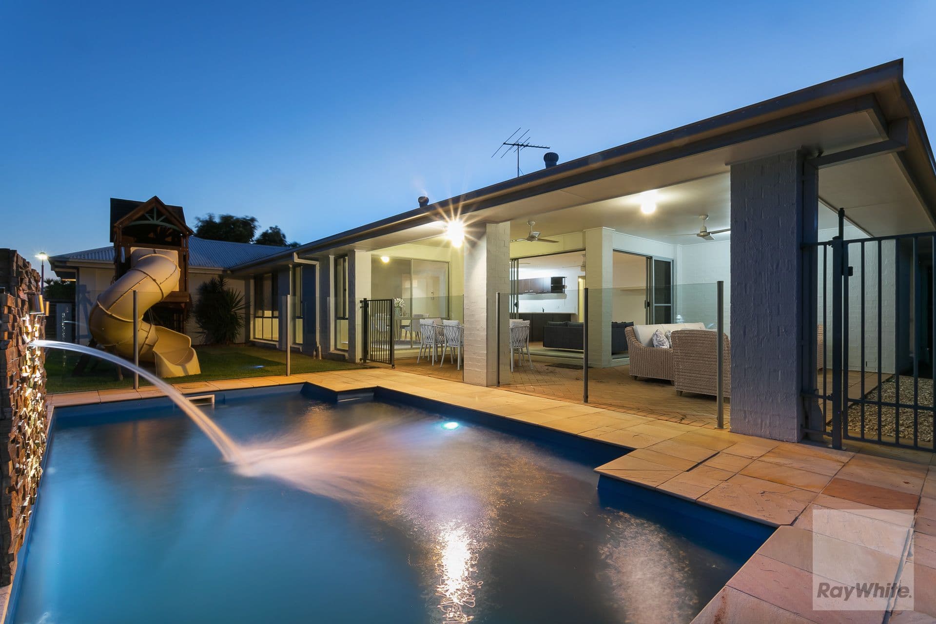 18 Syracuse Street, Redland Bay QLD 4165, Redland Bay - Image 1