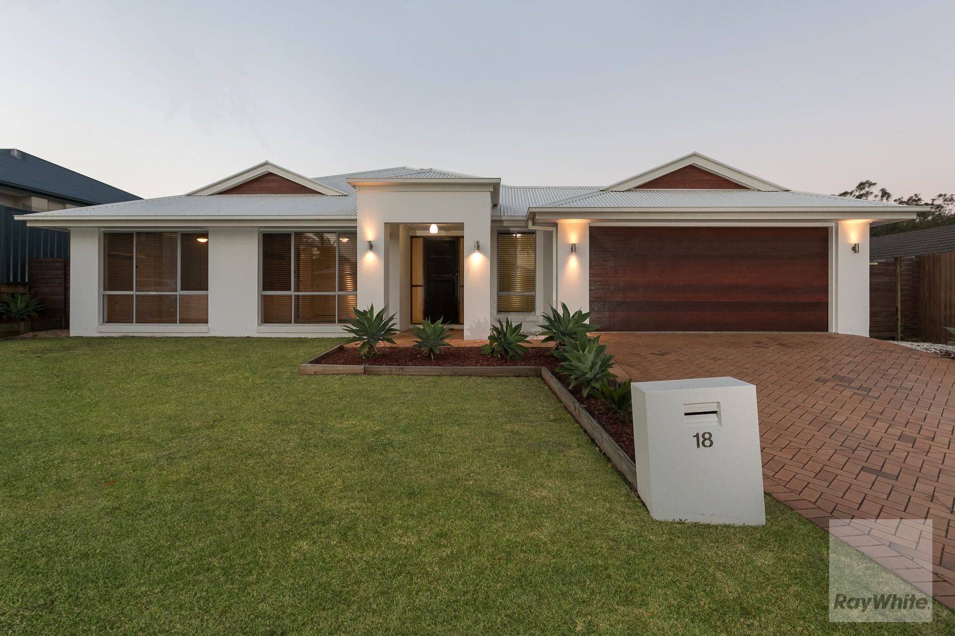 18 Syracuse Street, Redland Bay QLD 4165, Redland Bay - Thumbnail 7