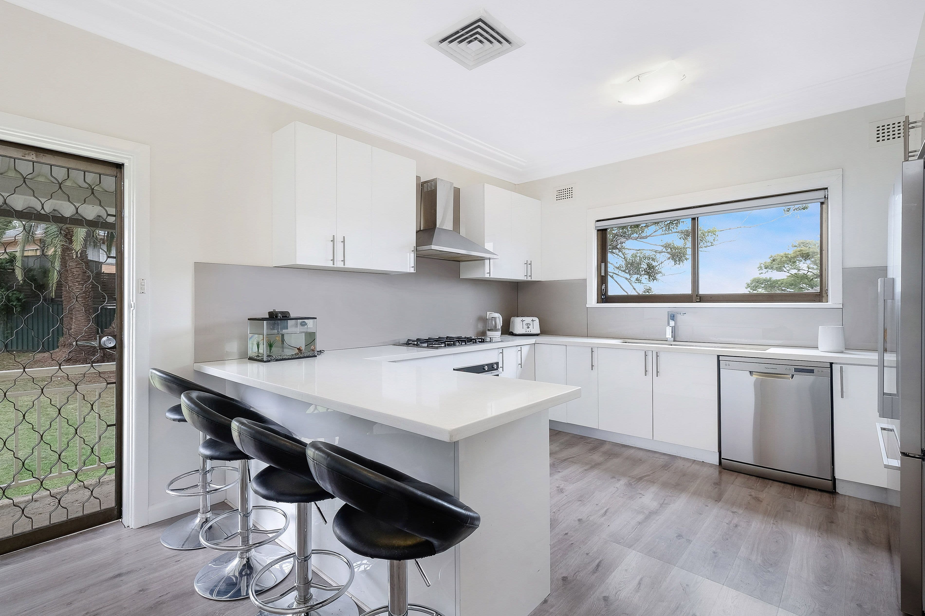 5 Houston Road, Yagoona NSW 2199, Yagoona - Thumbnail 5
