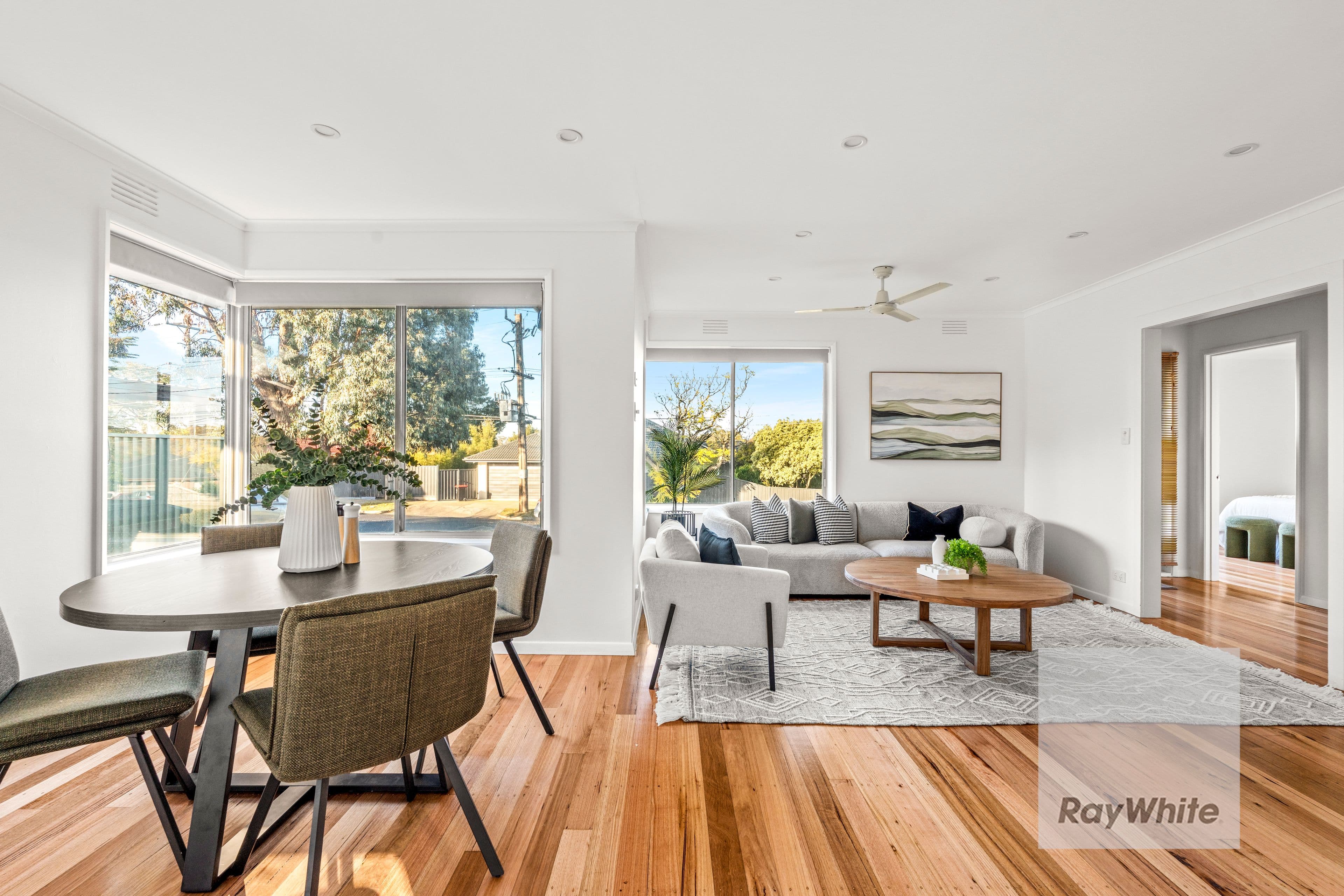29 Lea Crescent, Bundoora VIC 3083, Bundoora - Thumbnail 2