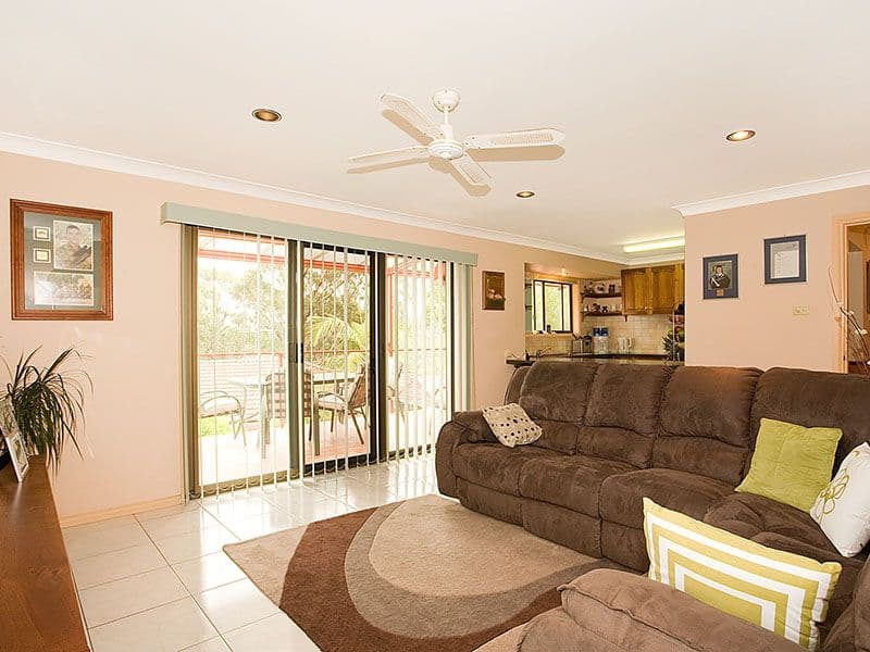 55 Barnes Crescent, MENAI NSW 2234, Menai - Thumbnail 5