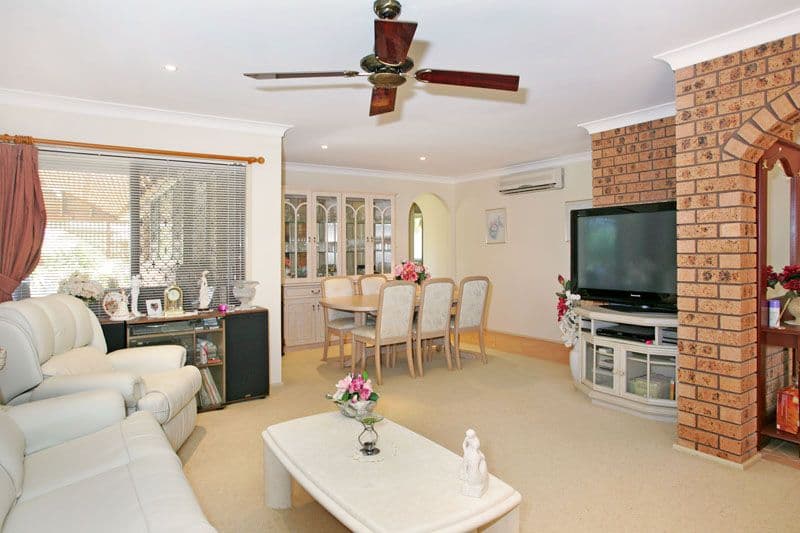 21 Bolton Street, BATEAU BAY NSW 2261, Bateau Bay - Thumbnail 3