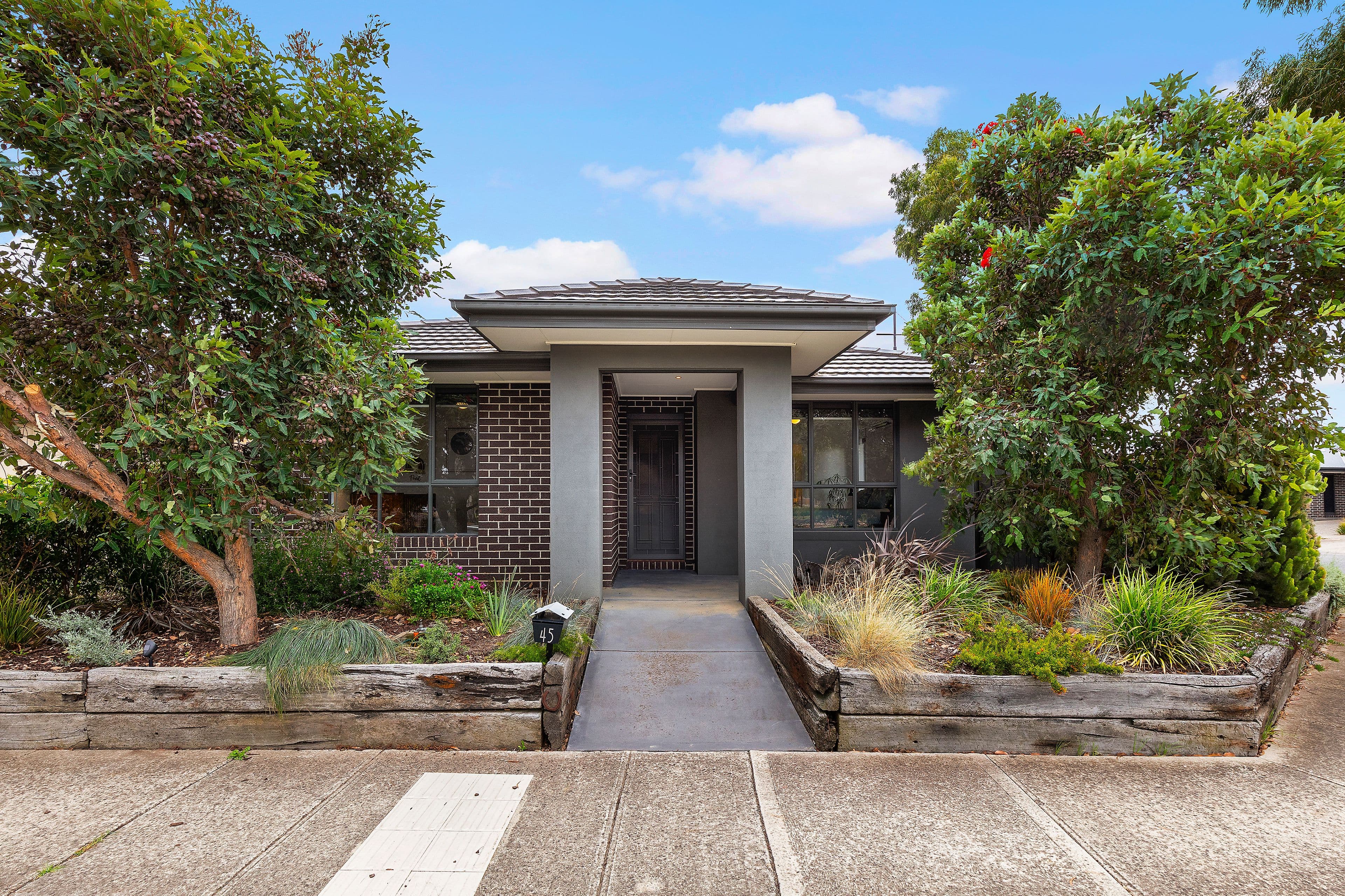 3/108 McLeod Street, Cairns City - Thumbnail 3