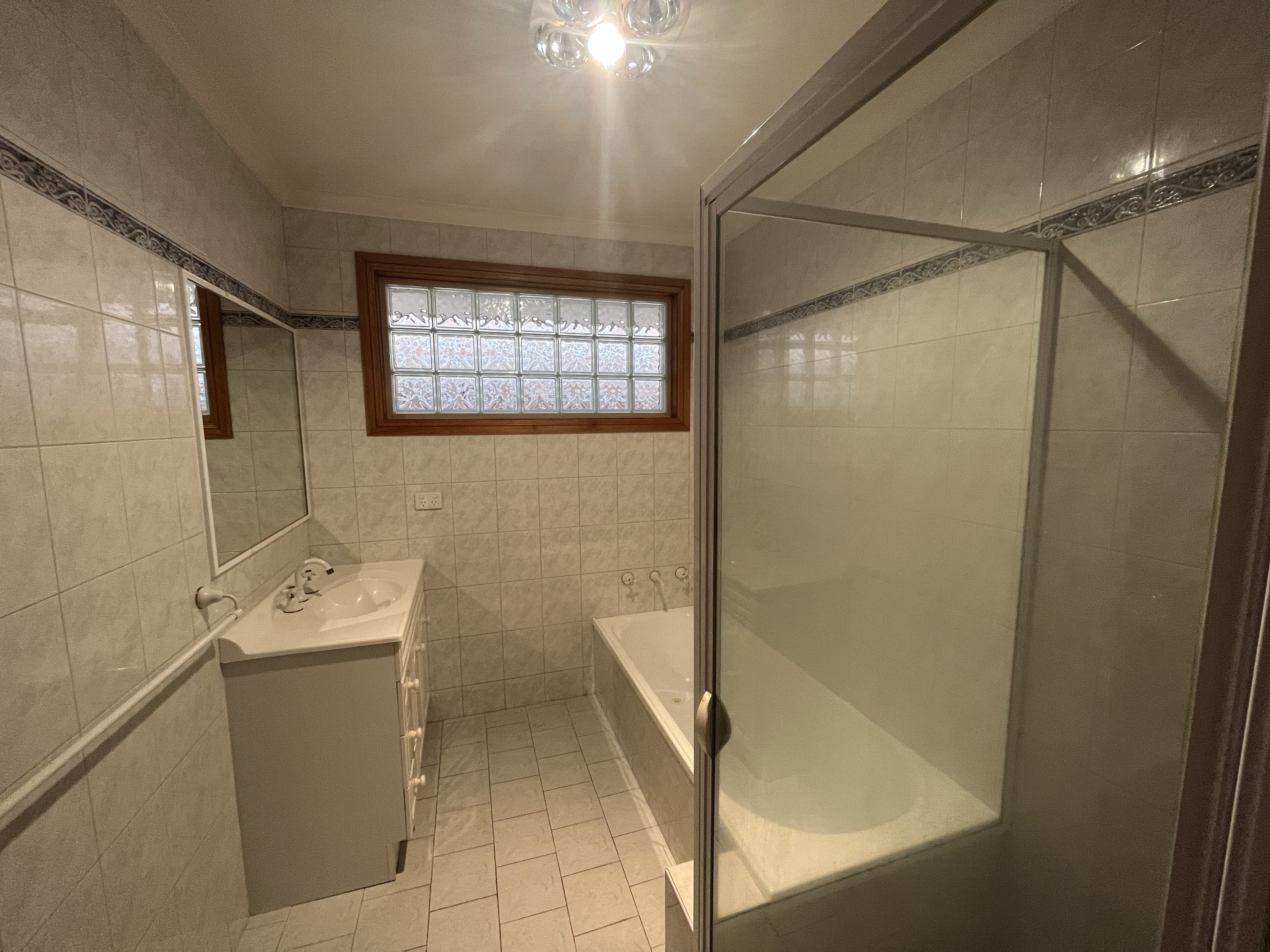 42/B Murrumbidgee Avenue, Griffith NSW 2680, Griffith - Thumbnail 2