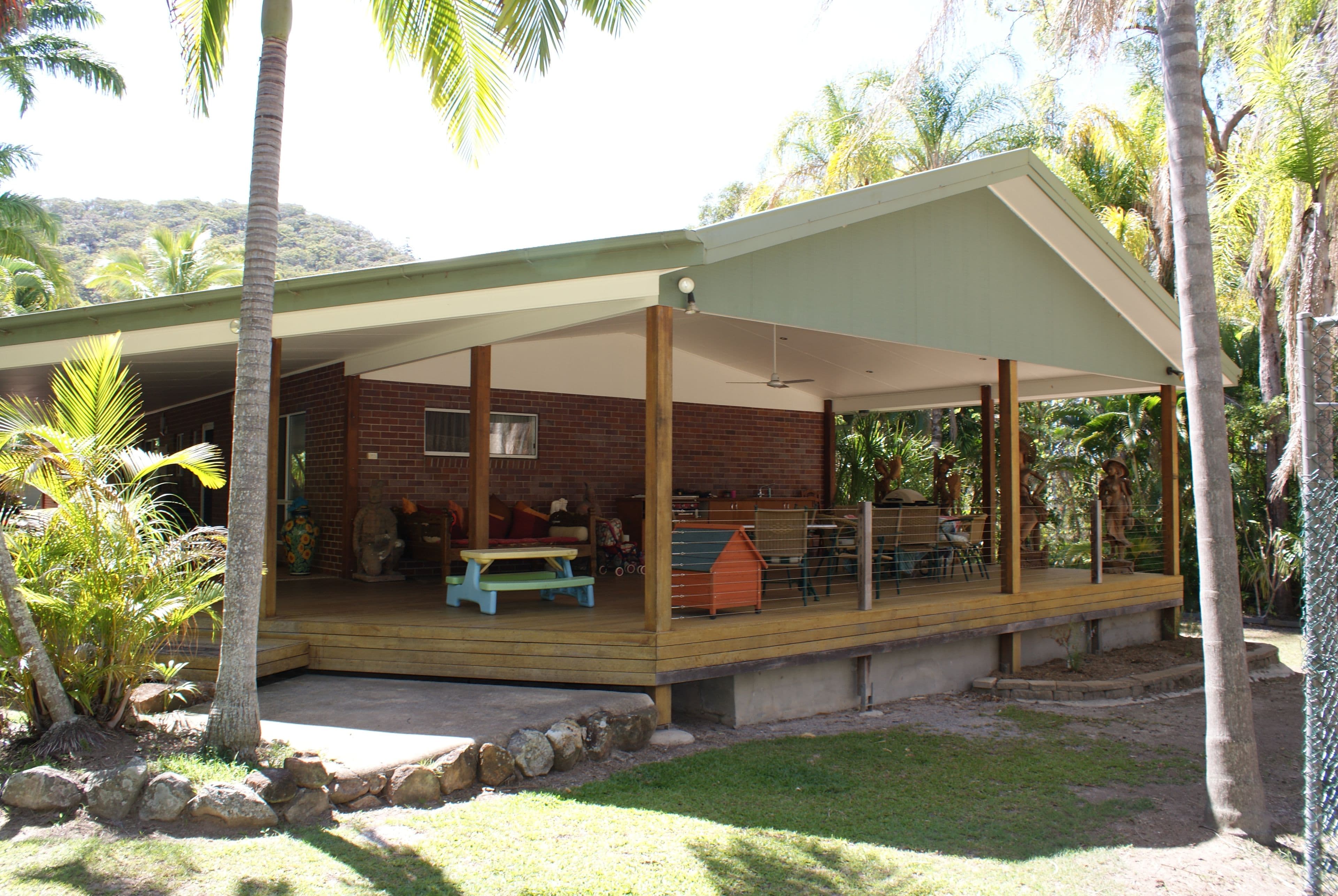 8 Watkins Road, Agnes Water QLD 4677, Agnes Water - Image 1