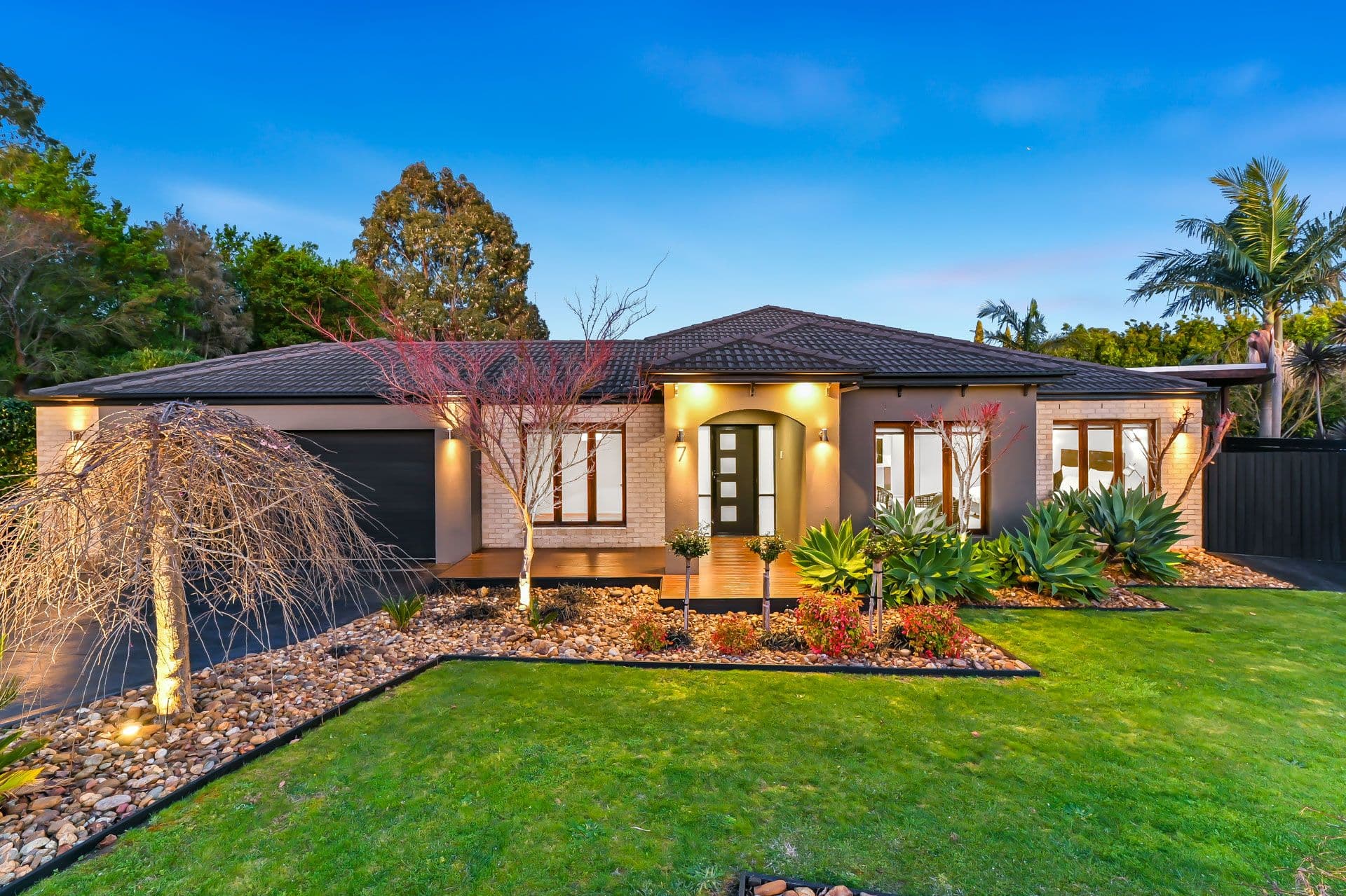 7 Salisbury Court, Berwick VIC 3806, Berwick - Image 1