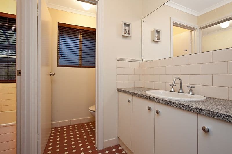 10 Laffitte Place, SEAFORD RISE SA 5169, Seaford Rise - Thumbnail 7