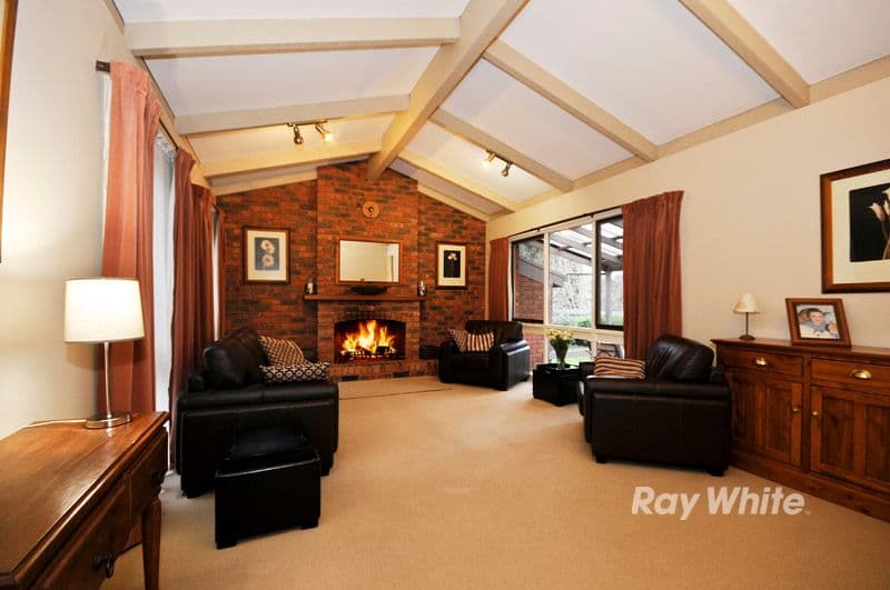 6 Balmain Court, WANTIRNA VIC 3152, Wantirna - Thumbnail 3