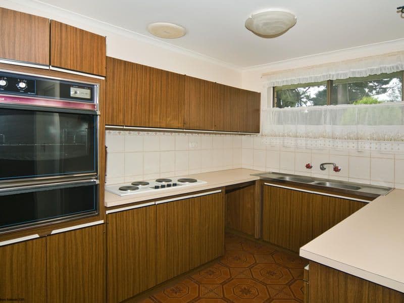 55a Warri Parri Drive, FLAGSTAFF HILL SA 5159, Flagstaff Hill - Thumbnail 2