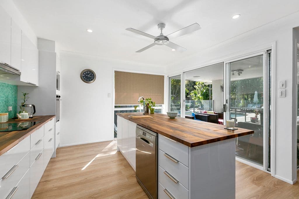 15 Bluebell Court, Noosaville QLD 4566, Noosaville - Thumbnail 2