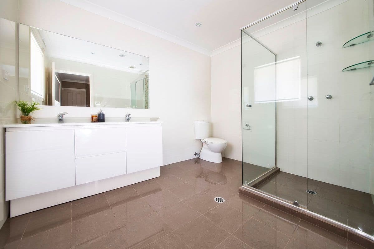 24 Gerald Road, Illawong NSW 2234, Illawong - Thumbnail 5