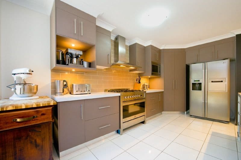 73 Sunset Drive, NORMAN GARDENS QLD 4701, Norman Gardens - Thumbnail 2
